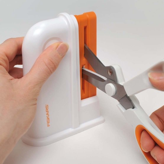 Afilador Tijeras Fiskars Universal